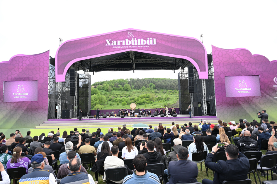 Мастера ритма Азербайджана, Узбекистана и Гвинеи выступили с концертом на фестивале «Харыбюльбюль»