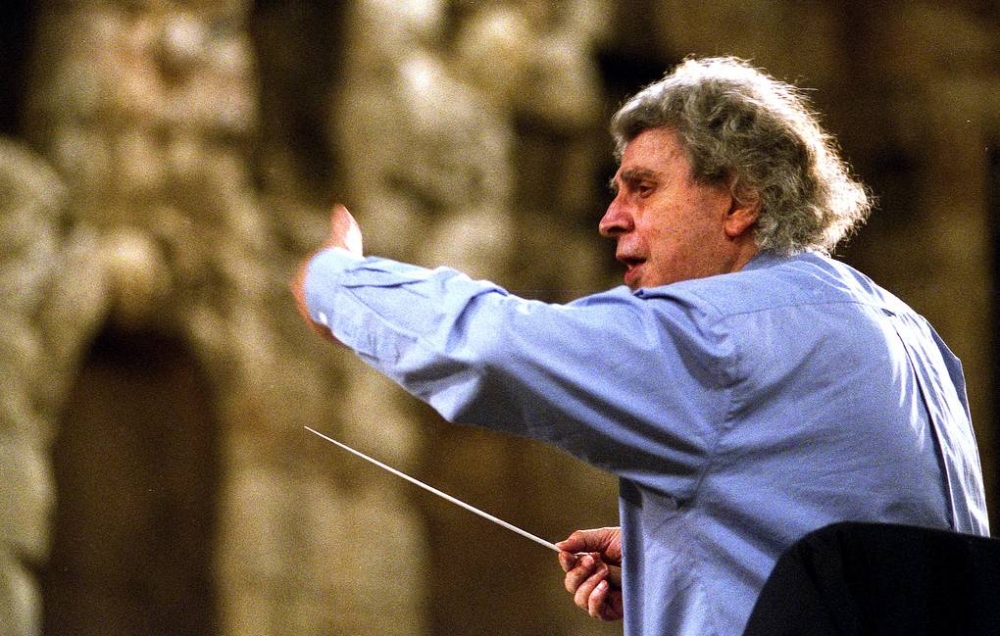 Greek composer Mikis Theodorakis dies at 96