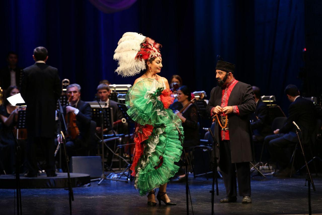 Excerpts from world famous operettas shown in Baku