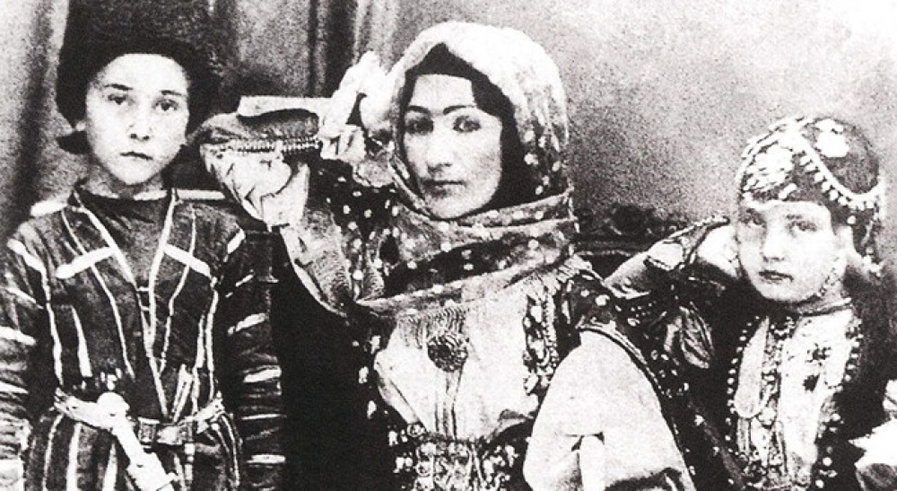 Azerbaijan to celebrate anniversary of prominent poetess