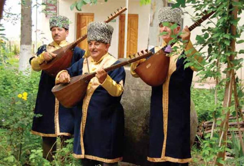 Saz – ancient stringed musical instrument of Azerbaijan, one of symbols of Turkic world and Turkic spirituality